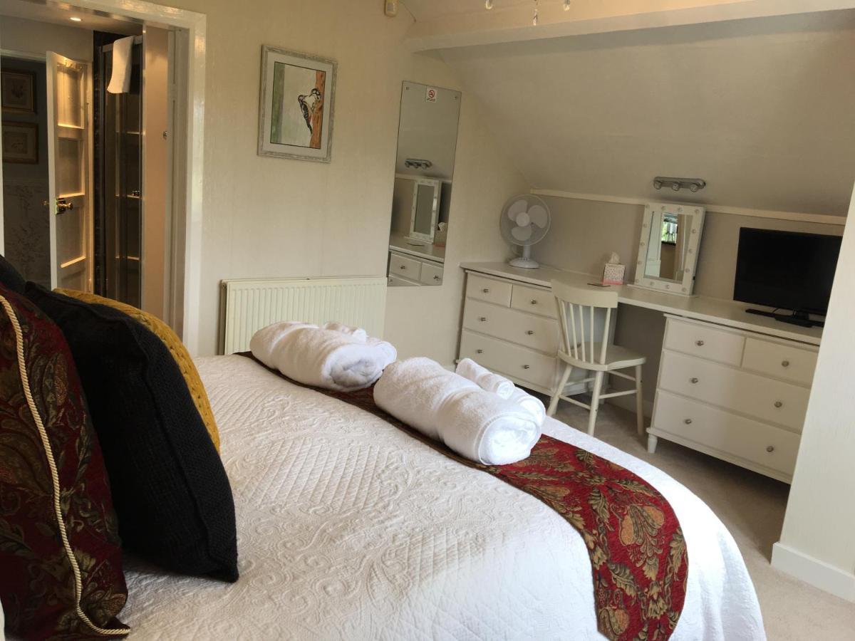 Bron Hafren Bed and Breakfast Montgomery Exteriör bild